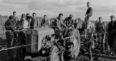 1953_RPJ_Grant_Remote_Control_Tractor